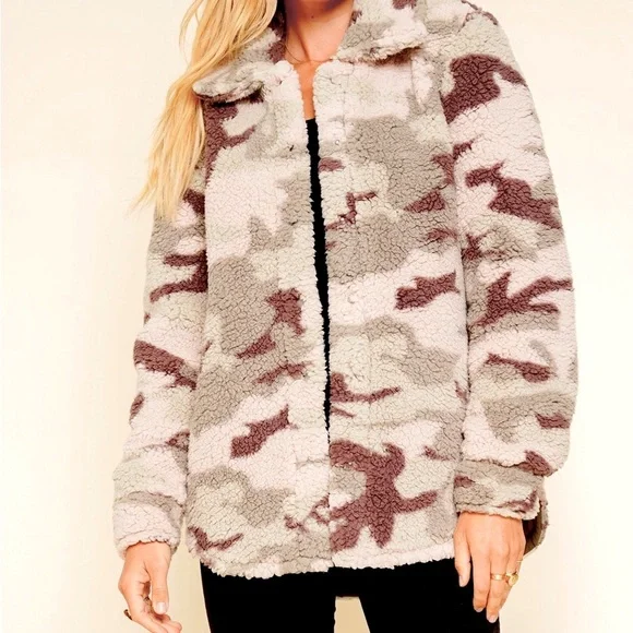 🆕Hem & Thread Camo Sherpa Fleece Green Brown Rose Beige Quilted Lining Last One - Picture 4 of 15